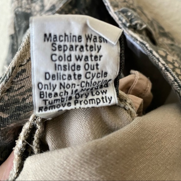 Cabi womens Diamondback Snake Reptile Print Super Skinny Pants Size 6 - Picture 5 of 6